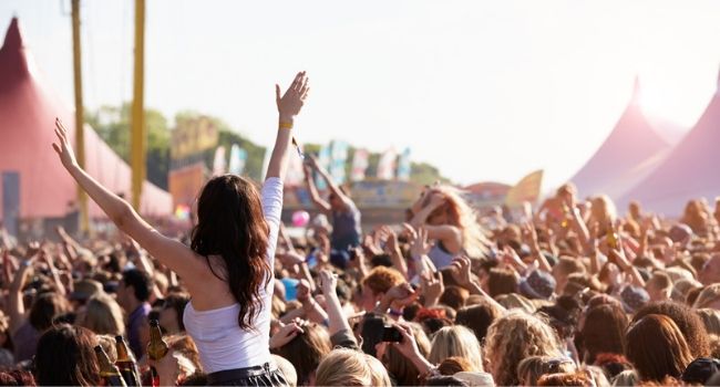 music festival crowd