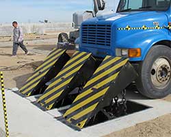 HC2055 anti-terrorist barrier